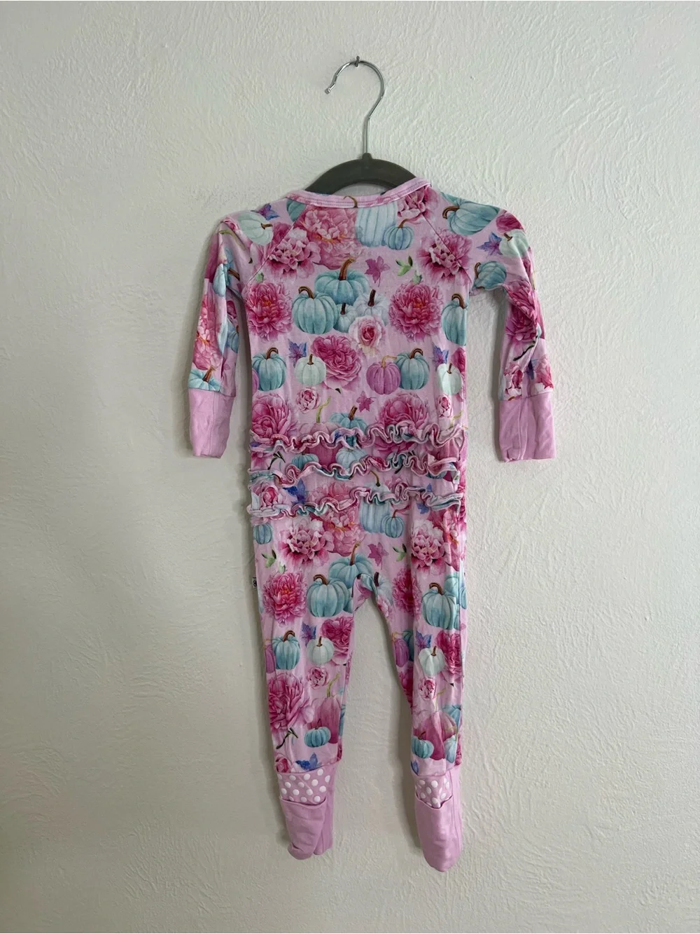 Bums & Roses Girls Pink Floral & Blue Pumpkin One-Piece Pajamas size 9-12 months